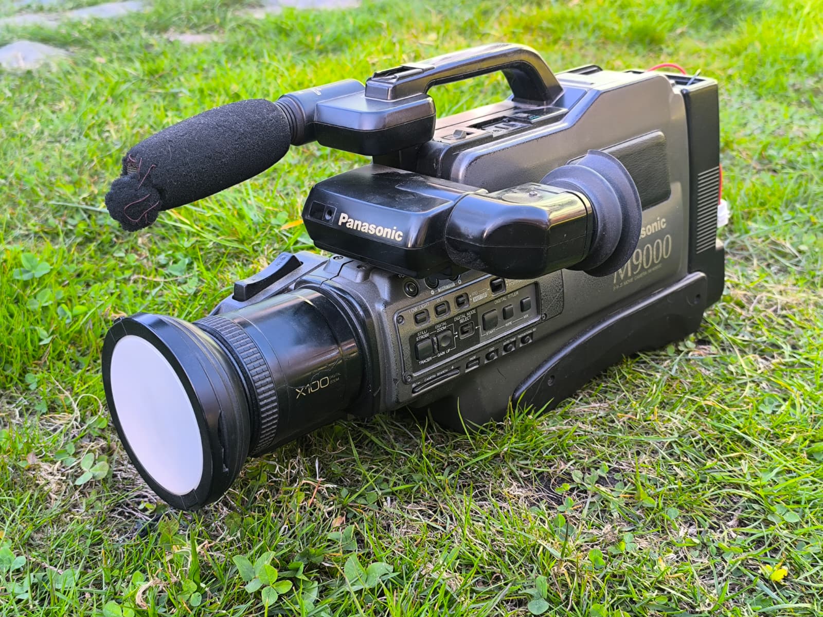 Panasonic M9000